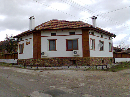 Къща за гости в Еленския Балкан /на 10км от гр. Елена/